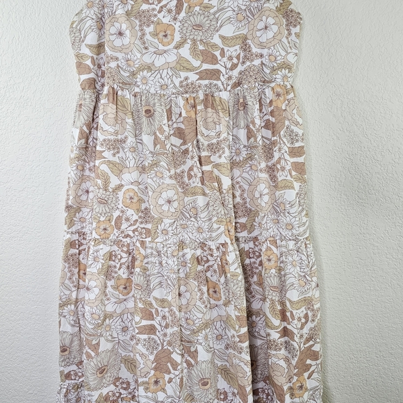 Charlie Holiday Isabella Maxi Tiered Dress 2 - Picture 6 of 14
